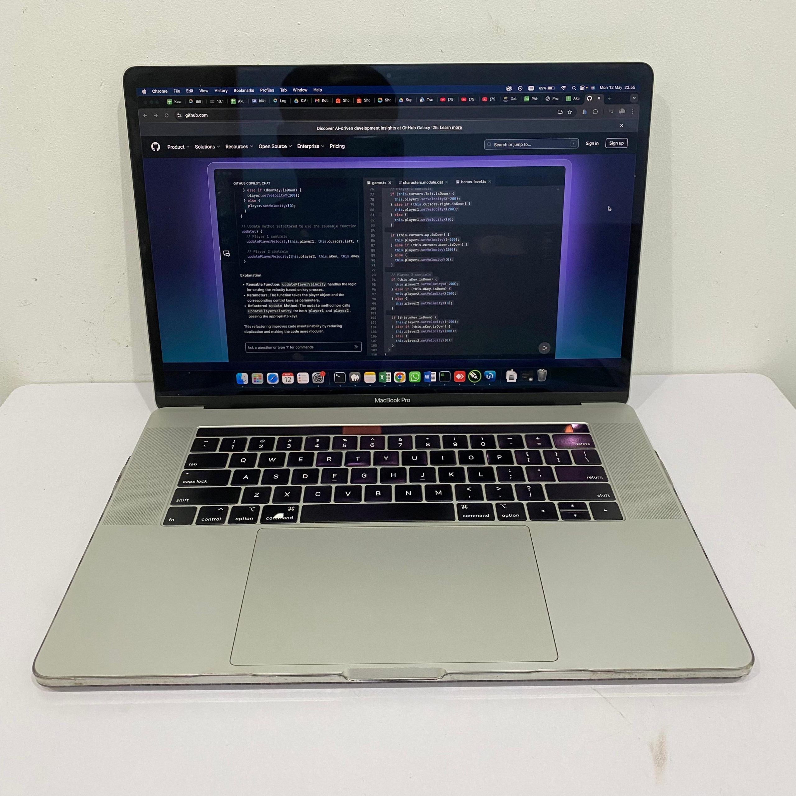 MacBook Pro 2019 Intel Core-i9 RAM 16GB DDR4 SSD 512GB Layar Retina 15,4" Grade A 95% - Gambar 5